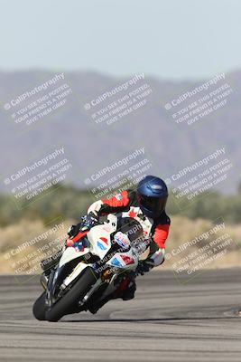 media/Nov-30-2025-TrackXperience (Sun) [[c0061d280f]]/3-Level 1/Session 3 (Turn 16)/